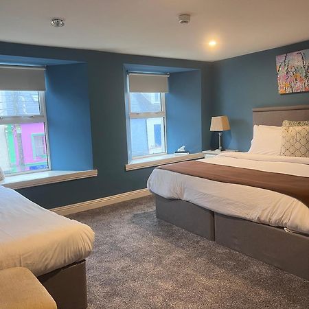 The Townhouse Bed and Breakfast Milltown Malbay Εξωτερικό φωτογραφία