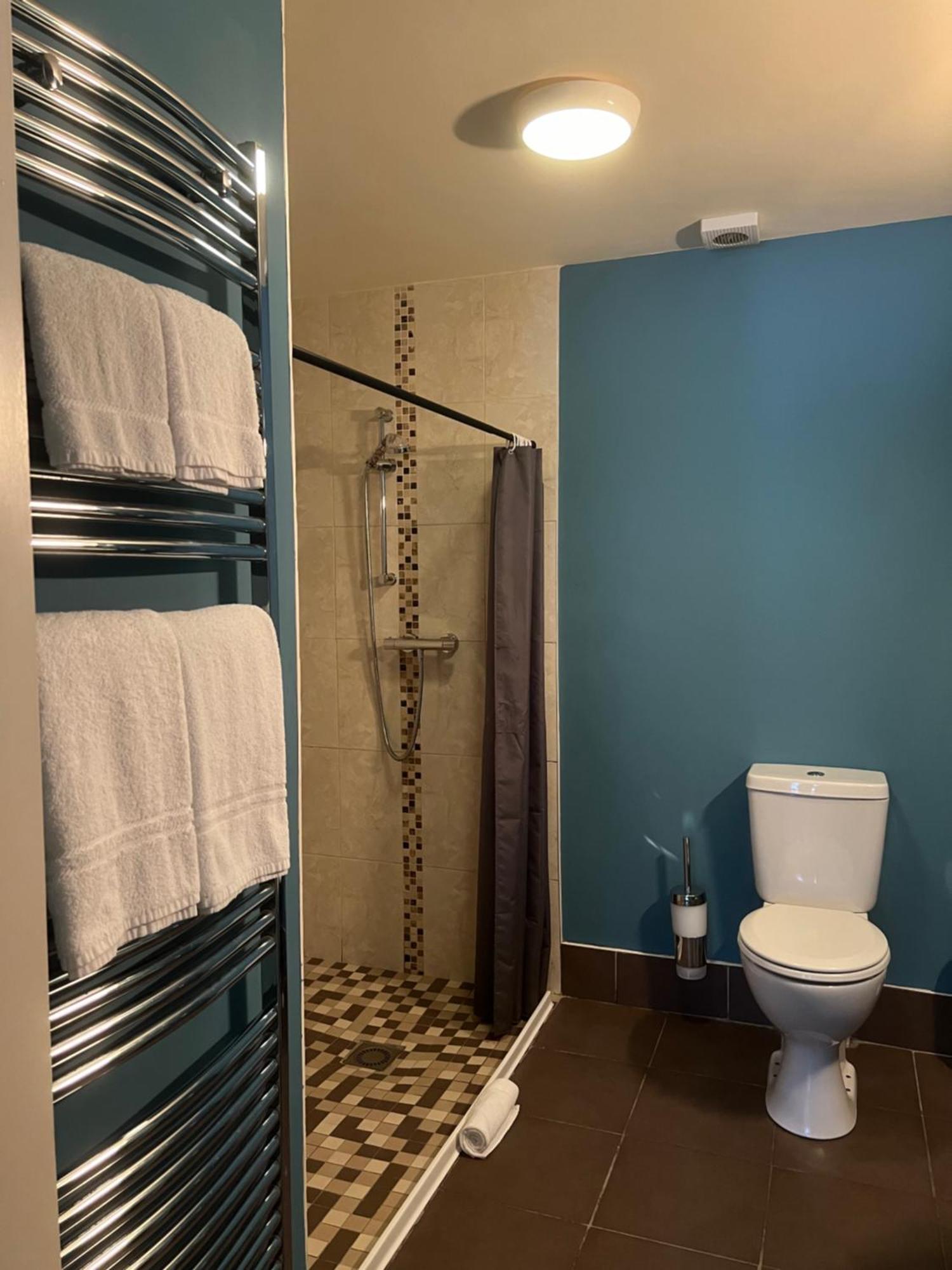 The Townhouse Bed and Breakfast Milltown Malbay Εξωτερικό φωτογραφία