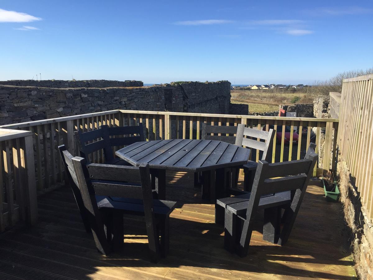 The Townhouse Bed and Breakfast Milltown Malbay Εξωτερικό φωτογραφία